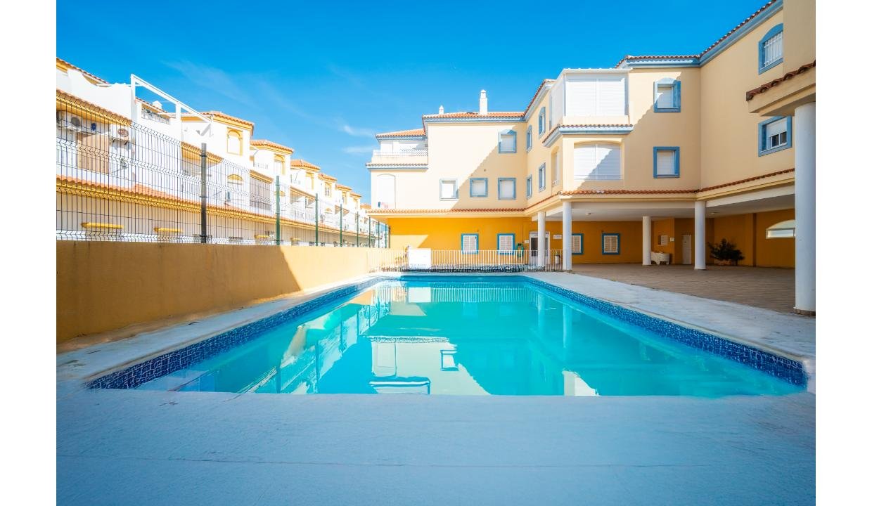 Apartamento Zaharamar 2 habitaciones piscina y Aire